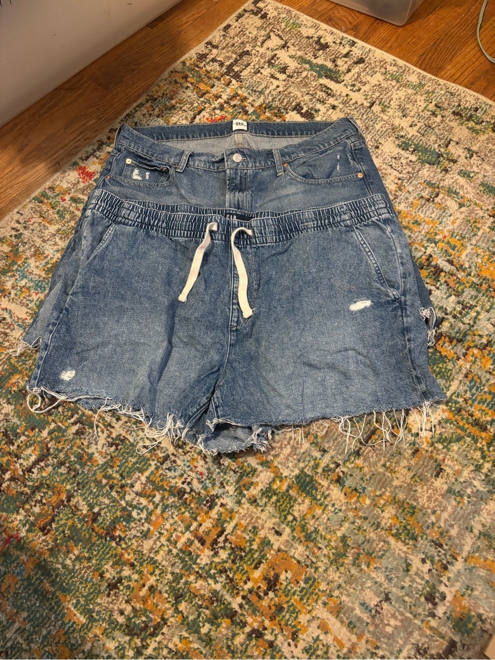 2 Gap Denim Drawstring Frayed Hem Women’s Shorts - Blue 18/43